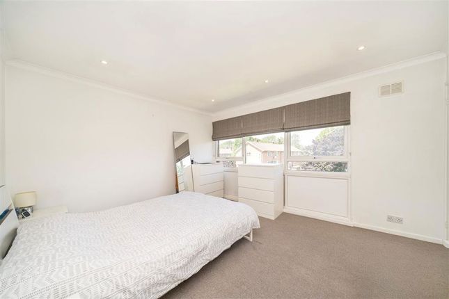 44, Lyme Farm Road, London photo 4