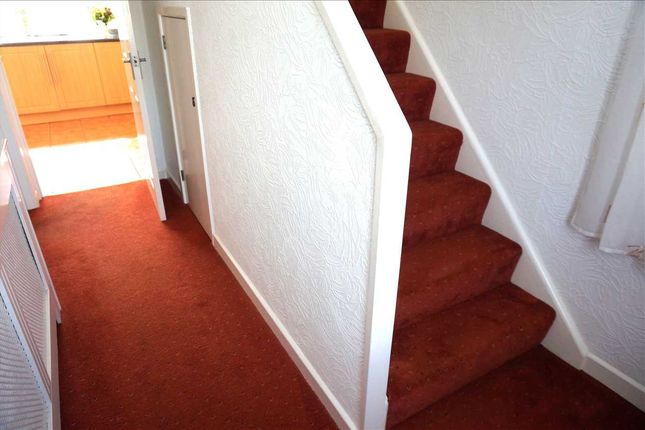 7, Trilwm, CARWAY, Kidwelly photo 2