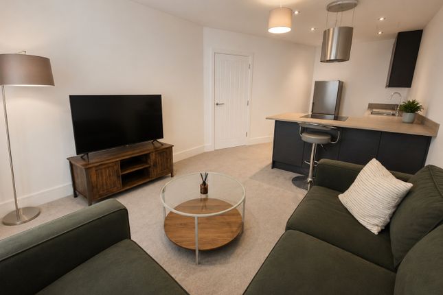 Flat 1, Braid Court, Luton photo 3