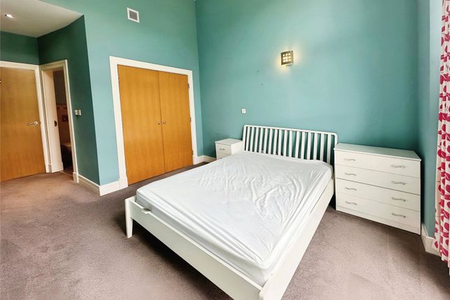 Apartment 365,, Titanic Mill, Linthwaite photo 5