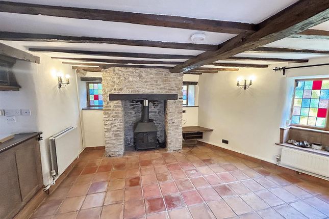 Old Forge Cottage, Barrow Hill, Sturminster Newton photo 4
