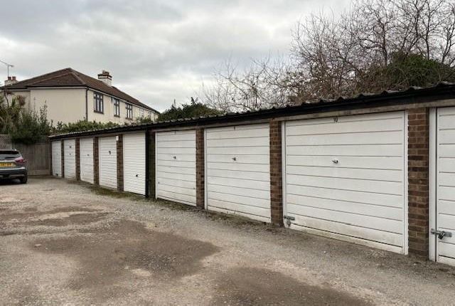 Thumbnail Property for sale in Chaplaincy Gardens, Hornchurch