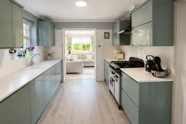 54, Phoenix Drive, Wateringbury photo 4