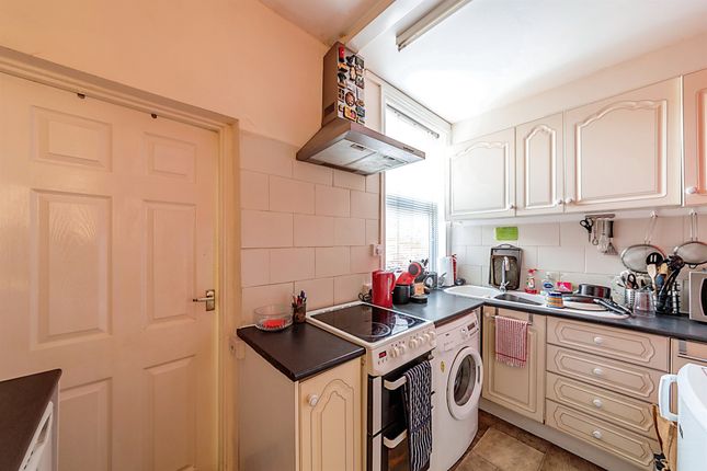Terraced house for sale in Albion Place, Grantham