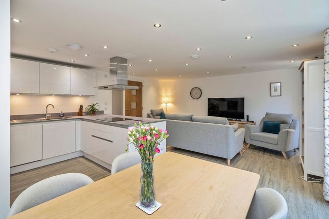 Flat 1, 5, Kinauld Dell, Edinburgh photo 2