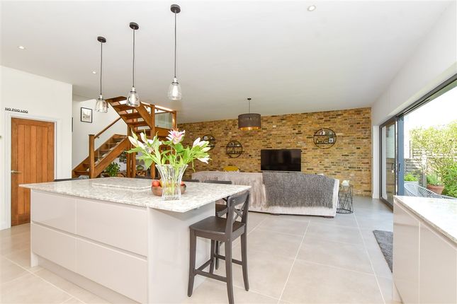 Bower Hill, Epping photo 4