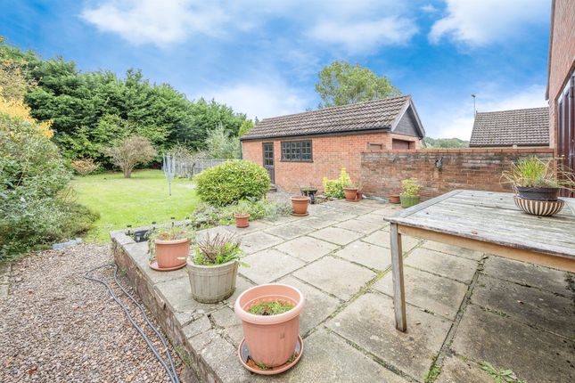 Detached bungalow for sale in Beccles Road, St. Olaves, Great Yarmouth