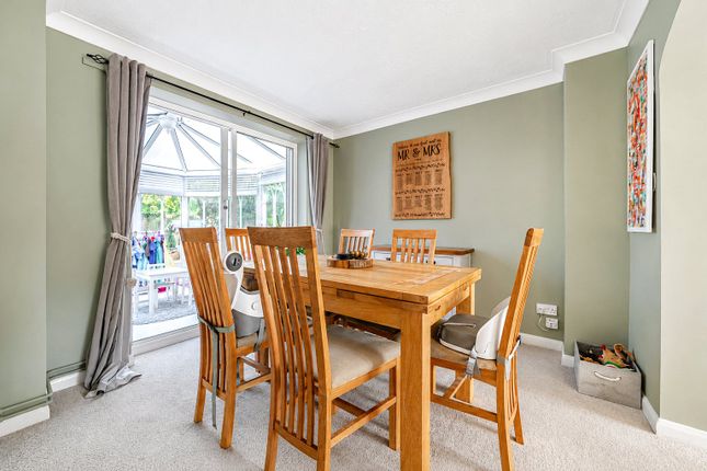 12, Downs View, Holybourne photo 4