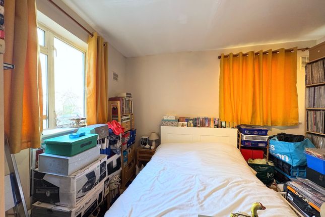 9a, The Broadway, London photo 4