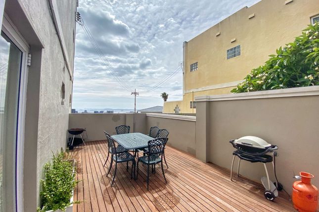Apartment for sale in Vredehoek, Cape Town, South Africa