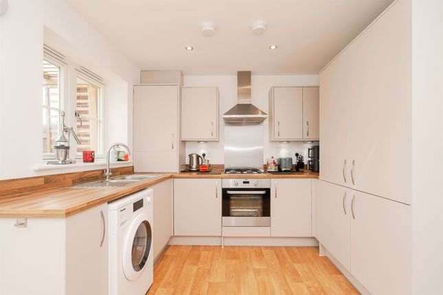 21, Partridge Way, Holt photo 3