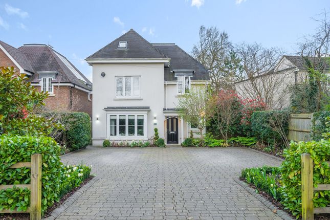 Thumbnail Detached house for sale in The Glade, Fetcham