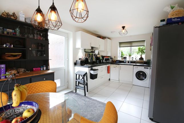 16, Appleby Close, Derby photo 3