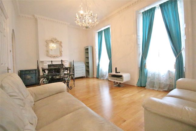 2-bed flat on Flat 2, 14, Park Place, Bristol, £330,000