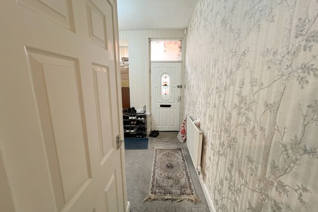 11 Castleford Grove, Blackford Road, Birmingham photo 4