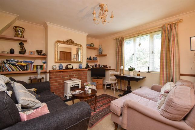 53, Barley Lane, Hastings photo 2
