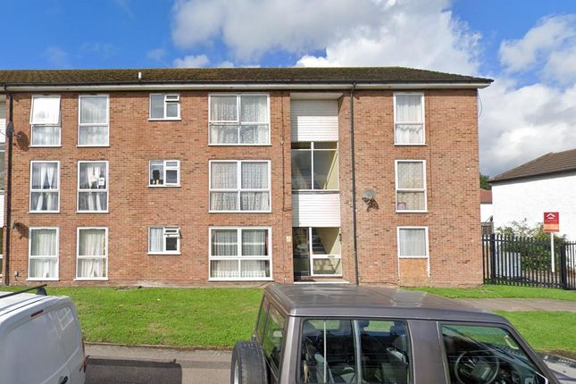 Thumbnail Flat to rent in South Ordnance Road, Enfield