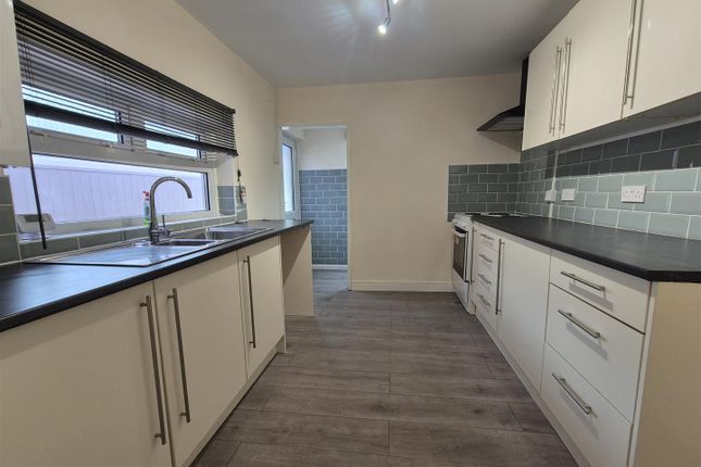 4, King Street, Cwm photo 5