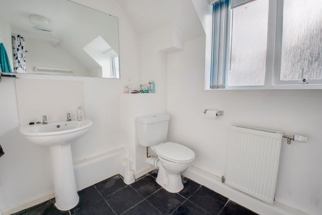 Flat for sale in Oldfield Road, Bromsgrove, Worcestershire