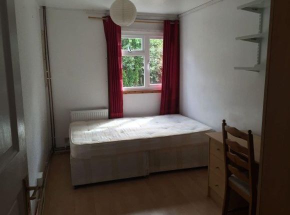 Thumbnail Shared accommodation to rent in Somner Close, Canterbury, Kent