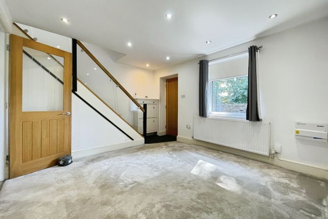 80, Leeds Road, Eccleshill photo 2