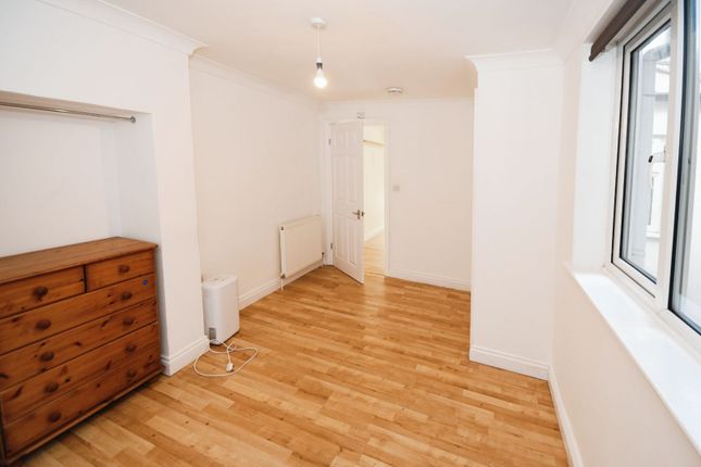Flat for sale in High Street, Lincoln