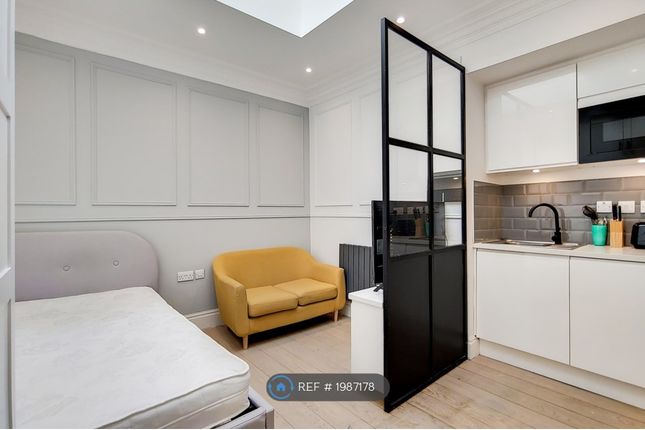 Thumbnail Studio to rent in Westbourne Terrace, London
