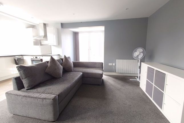14a, Musgrove Close, Purley photo 4
