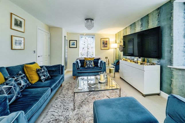39, Foxglove Way, BEVERLEY photo 2