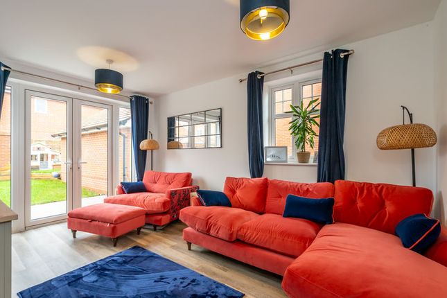 15, Highfield Lane, Chichester photo 3