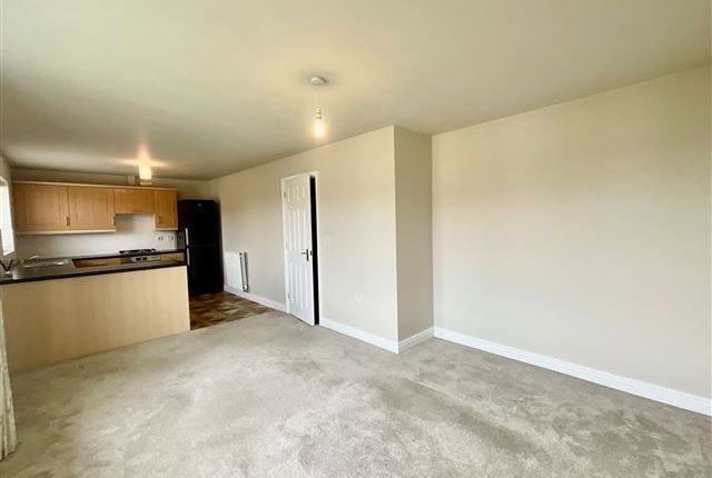 53, Grange Farm Drive Aston, Sheffield photo 3