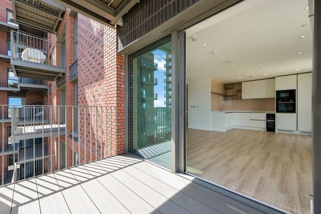 DF  Allium House  2, Caldon Boulevard, Wembley photo 3