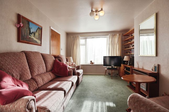66, Westwood Avenue, Hitchin photo 3
