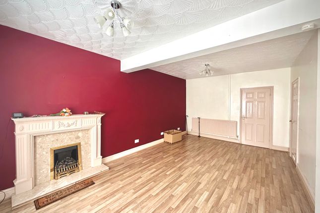 54 Marian Street, Bridgend photo 3