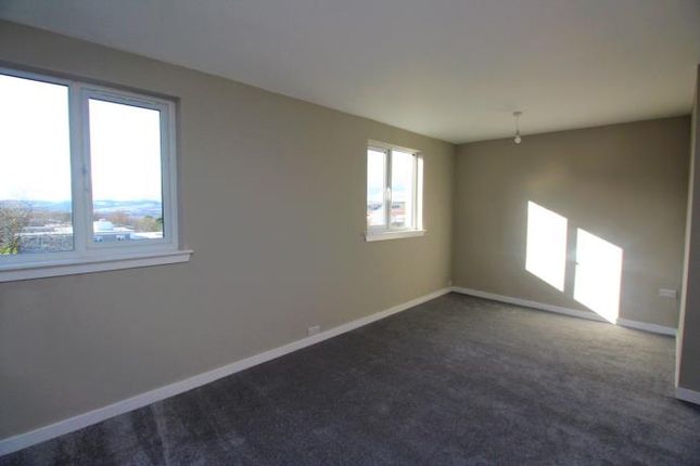 Forth Crescent, Dundee photo 2