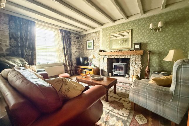 10 Heol Eglwys, Bridgend photo 4