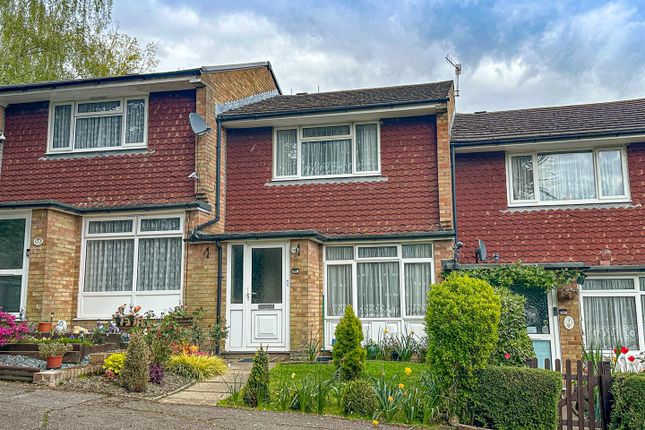Thumbnail Terraced house for sale in Leeds Close, Hastings