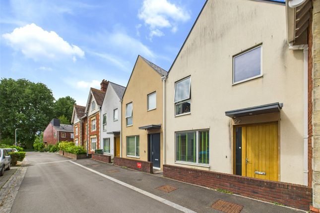 2-bed house on 22, Old Hospital Lawn, Gloucestershire, £280,000