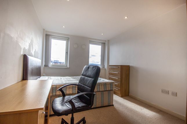 Flat to rent in City Quadrant, 11 Waterloo Street, Newcastle Upon Tyne