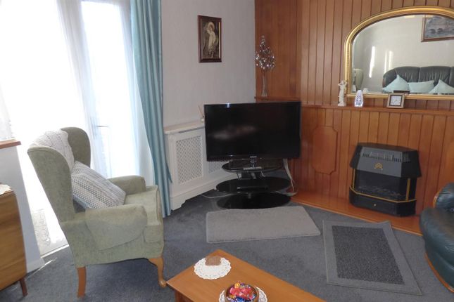 4, Burton House, Marigold  Street, London photo 2