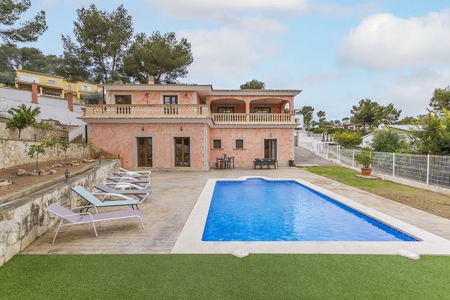 Property for sale in Villa, Palmanova, Calvià, Mallorca, 07181