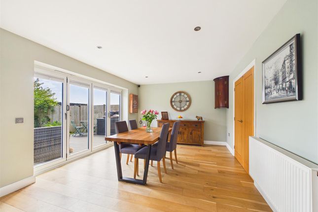 9, Shaw Avenue, Welton photo 3