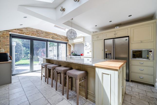 3, Dorchester Road, Weybridge photo 3
