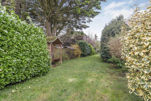 34, Roskear, Camborne photo 3