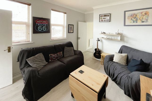 Park Avenue, Porthcawl photo 4