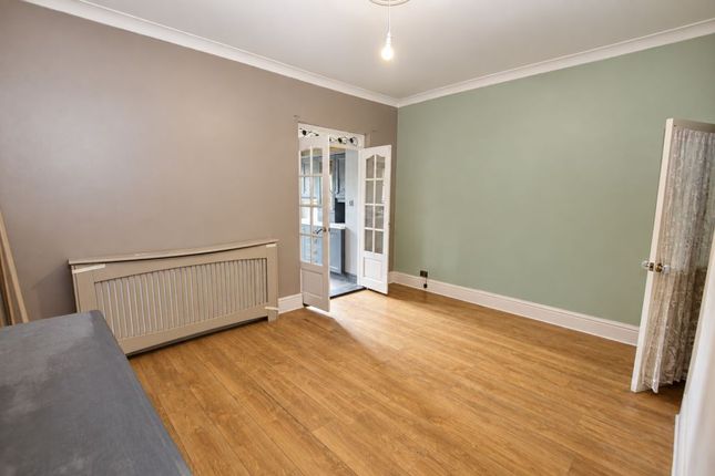 3, Grimshaw Street, Warrington photo 4