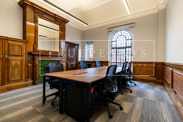 Thumbnail Commercial property to let in Old Town Hall, Bromley