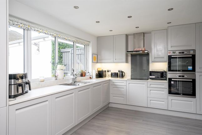 44, Runswick Avenue, York photo 4