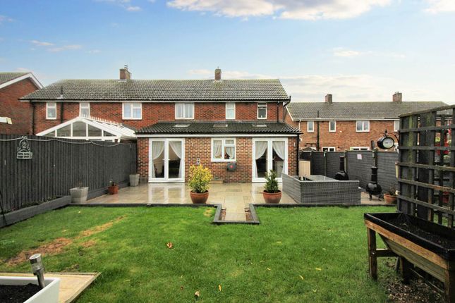 65, Springhill Road, Aylesbury photo 3