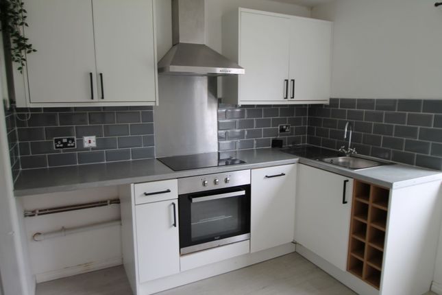 19, Lon Ceiriog, Prestatyn photo 3